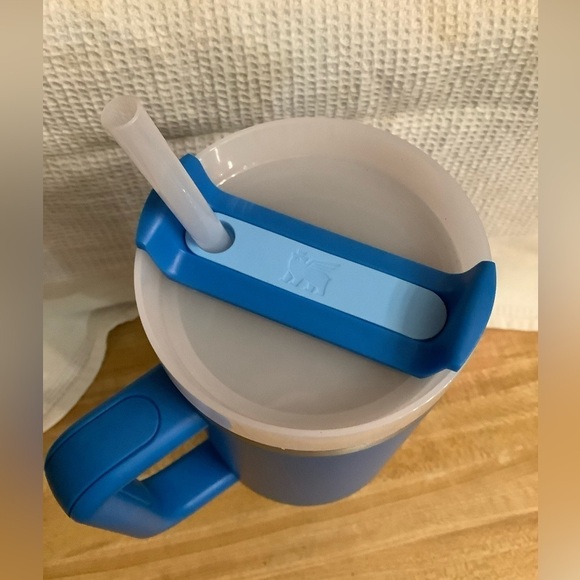 NOT AVAILABLE - Picture 7 of 11